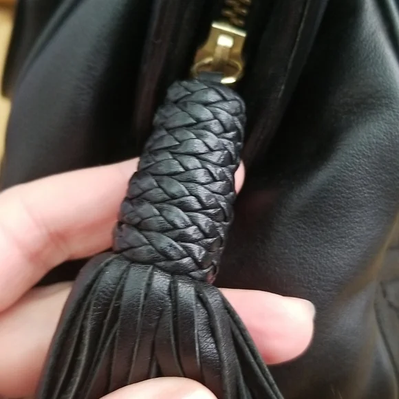 TJ Collection Black Doctor Style Bag, Genuine Leather, NWOT - Picture 7 of 10